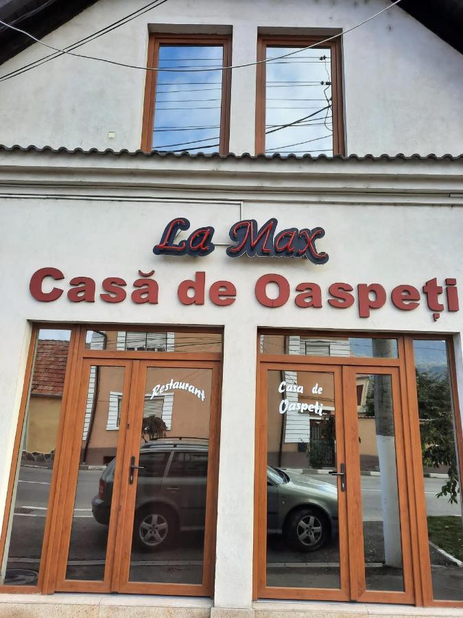 Casa De Oaspeti Maximilian Codlea Extérieur photo